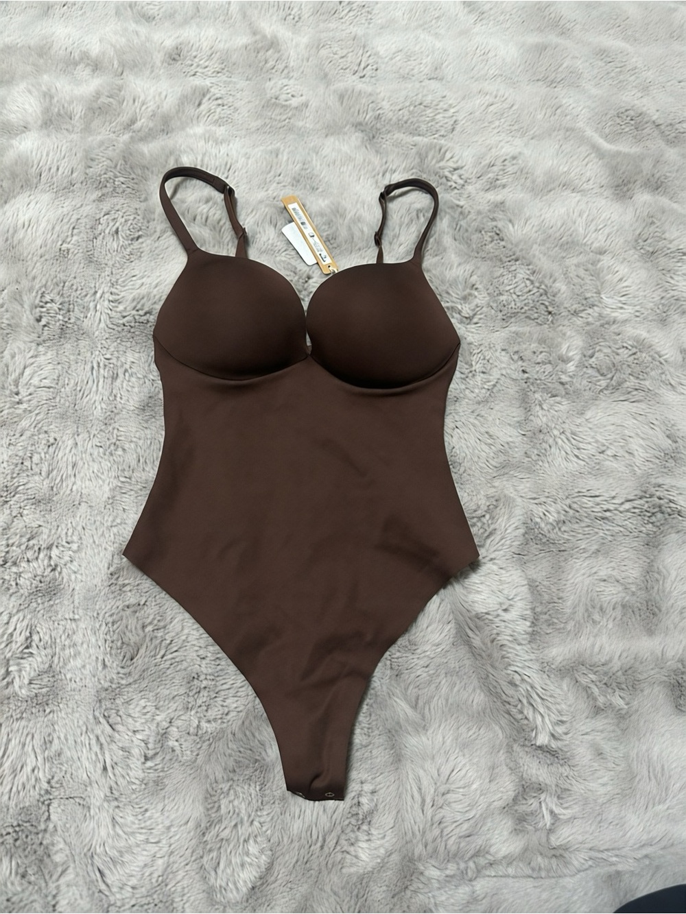 NWT SKIMS ULTIMATE BODY THONG BODYSUIT S Cocoa